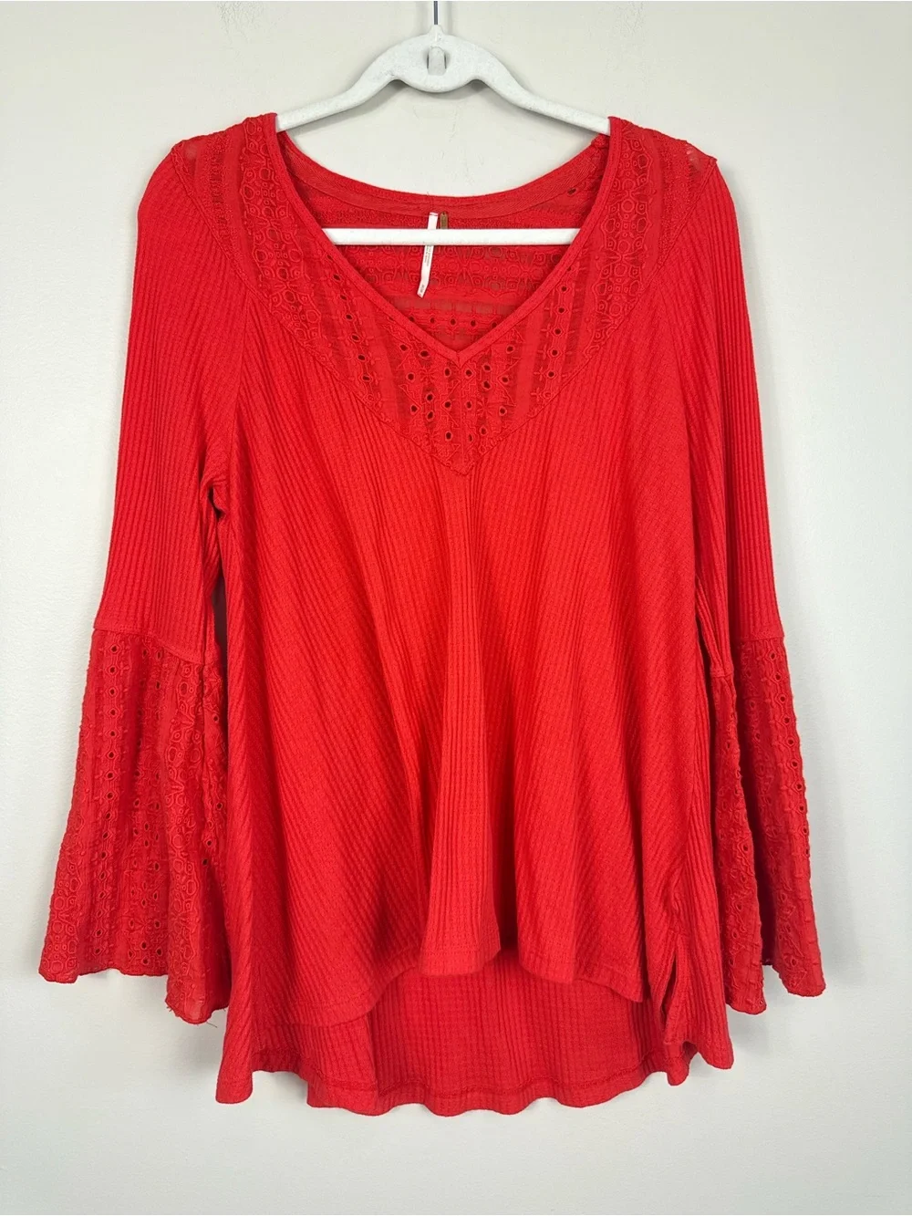 Free People Parisian Nights Top Medium Red Eyelet Lace Bell Sleeve Boho Hippie